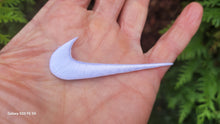 Cargar imagen en el visor de la galería, Nike Swoosh Embroidered patch Logo