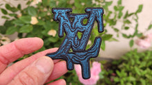 Laden Sie das Bild in den Galerie-Viewer, LV Louis Vuitton Logo leaking Embroidered patch