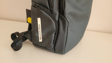 Carica l'immagine nel visualizzatore di Gallery, NEW Balenciaga, Chanel, LV Zipper pull or keychain