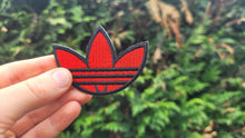 Charger l&#39;image dans la galerie, Adidas Trefoil Embroidered patch Logo