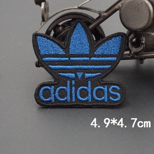ADIDAS - Patch brodé BA25-2 - Thermocollant