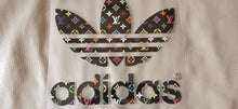 Laden Sie das Bild in den Galerie-Viewer, Adidas x LV  Big Color Logo