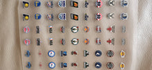 Laden Sie das Bild in den Galerie-Viewer, Full Sheet Sport 54x Small Color Logos NBA, Chicago Bulls, Clippers etc