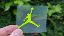 Charger l'image dans la galerie, 1 acheté = 1 offert STICKER DU JOUR  JORDAN logo thermocollant