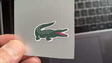 Charger l'image dans la galerie, Lacoste crocodile couleur transfert thermocollant pour flocage
