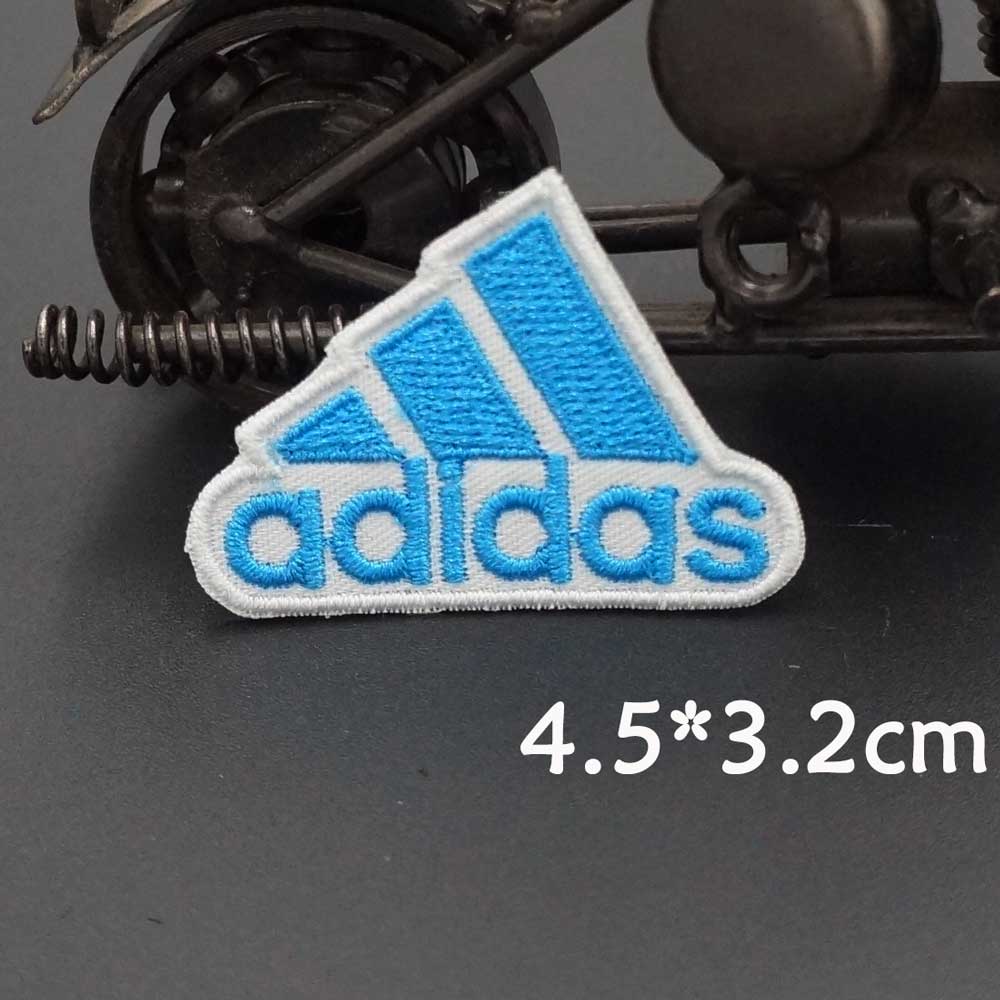 ADIDAS - Patch brodé BA8-2 - Thermocollant