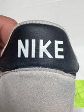 Charger l'image dans la galerie, NIKE Shoes Logo for T-shirt Iron-on Sticker