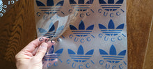 Laden Sie das Bild in den Galerie-Viewer, Adidas x Gucci Collab Logo Iron-on Decal (heat transfer)