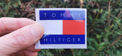 Tommy Hilfiger logo coloré thermocollant pour flocage