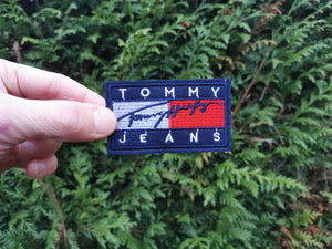 Embroidered patch Tommy Logo
